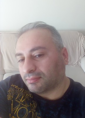 Erkan yazbahar, 36, Türkiye Cumhuriyeti, Adana