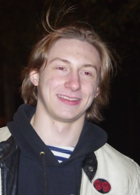 Александр из Москвы 23 года