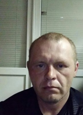 валера, 44, Россия, Омск