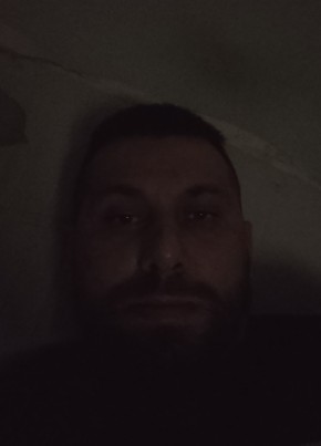 Pate Pate, 32, Bulgaria, Sofia