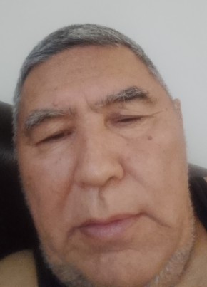 Бакытбек из Павлодара 18 лет