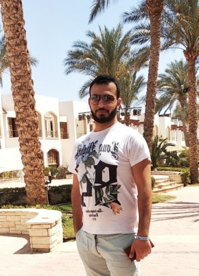 Fares Farag, 33, Belarus, Minsk