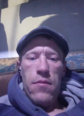 Михаил из Канска 32 года