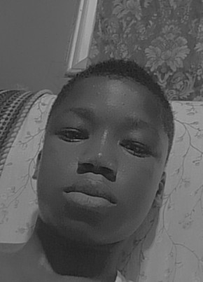 Osman conteh, 18, Sierra Leone, Freetown
