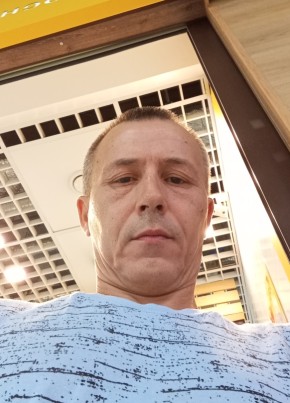 Дмитрий из Самары 52 года