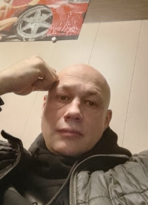 Евгений из Магадана 47 лет