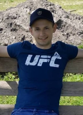 Игорь, 33, Україна, Чернігів