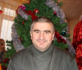 Анатолий, 64 года, Уссурийск