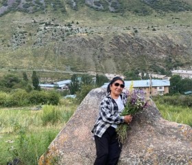 Kasiet Alimbaeva, 65, Bishkek