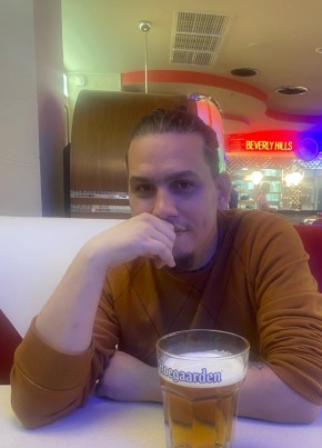 Luis Enrique, 31, Россия, Реутов