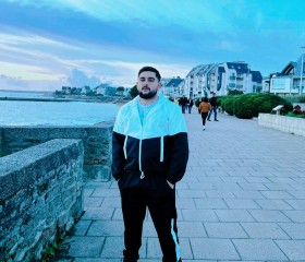 Xela, 25, Rennes
