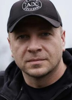 АНАТОЛИЙ из Санкт-Петербурга 46 лет