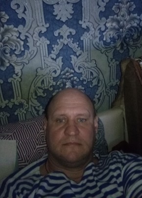 Maksim, 44, Russia, Taganrog