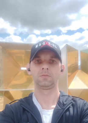 Иван, 36, Россия, Воронеж