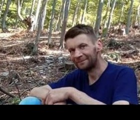 Miroslav, 44, Martin