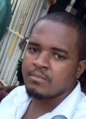 Lucas, 34, Republic of Cameroon, Douala