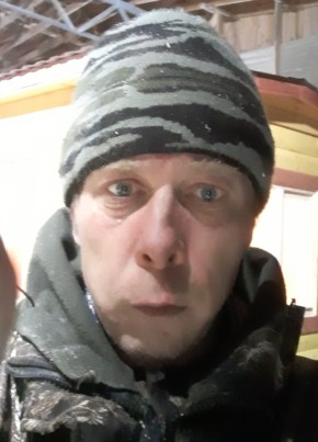 Павел, 40, Россия, Лесное