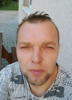 Romek из Praha 26 лет