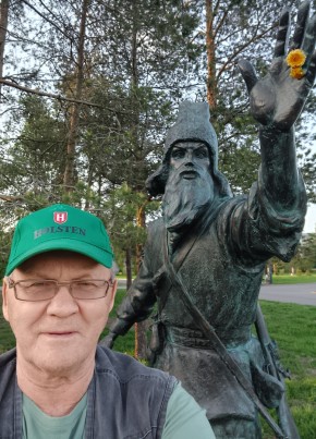 Влад из Архангельска 65 лет
