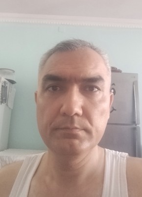 Зафар из Москвы 47 лет