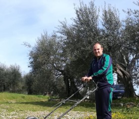 Antonio, 30, Torrita di Siena