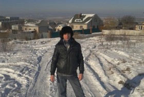 ALEKSEY, 46 - зима 2012