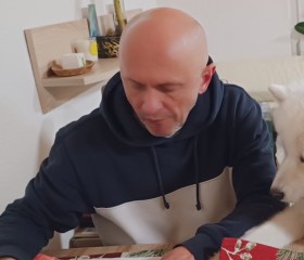 Serhii, 60, Stuttgart