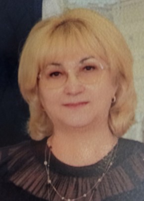 Зульфия, 63, Россия, Санкт-Петербург