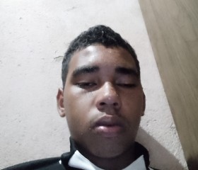 Vitor, 19, Coaraci
