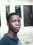 Lucien, 24 года, Lomé