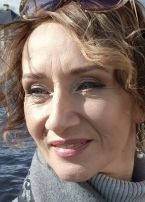 Светлана из Санкт-Петербурга 52 года