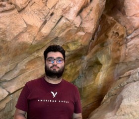 Abdullah, 23, Abu Dhabi