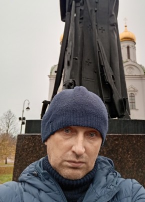 Андрей из Пушкина 46 лет