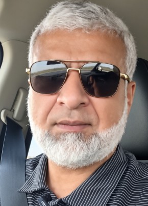 Khalid из إمارة الشارقة 54 года