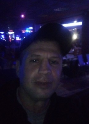 Александр, 40, Россия, Ягры