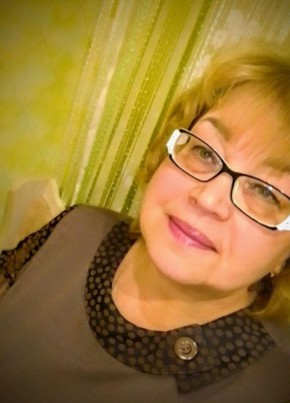 Елена из Гатчины 62 года