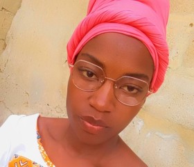 Andréa, 24, N Djamena