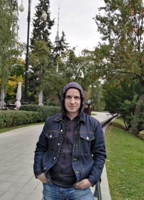 Алексей из Твери 43 года