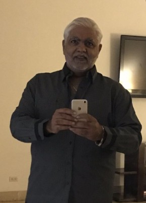 Ajit Nagrani, 59, República de Panamá, Ciudad de Panamá