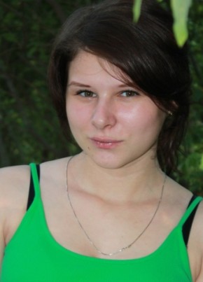 Алена, 29, Россия, Сегежа