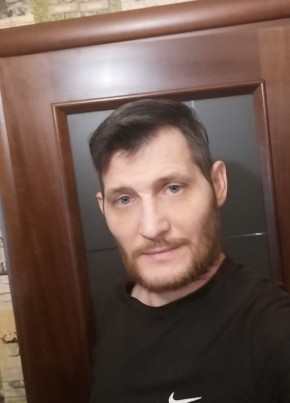 Сергей из Челябинска 44 года