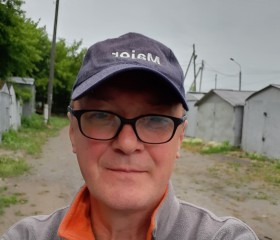 Анатолий, 63 года, Омск