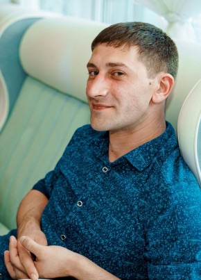 Роман из Брянска 40 лет
