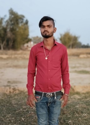 Dilchand Ssah, 18, India, Giridih
