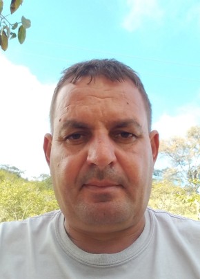 Alcis de Paula G из Paraíba do Sul 43 года