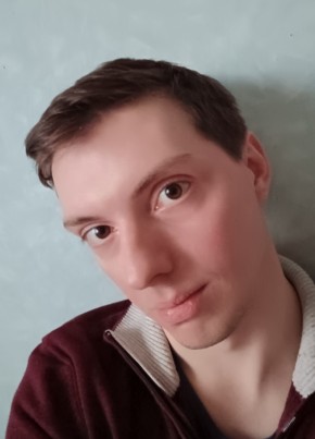 Илья из Таганрога 25 лет