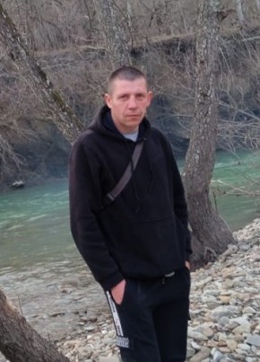 Иван, 34, Россия, Ахтырский