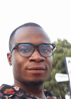 Ugo Don, 29, Republic of The Gambia, Bakau