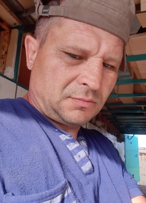 Владимир, 47, Россия, Семикаракорск