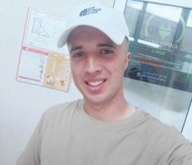 Aleksey, 28, Dzyarzhynsk